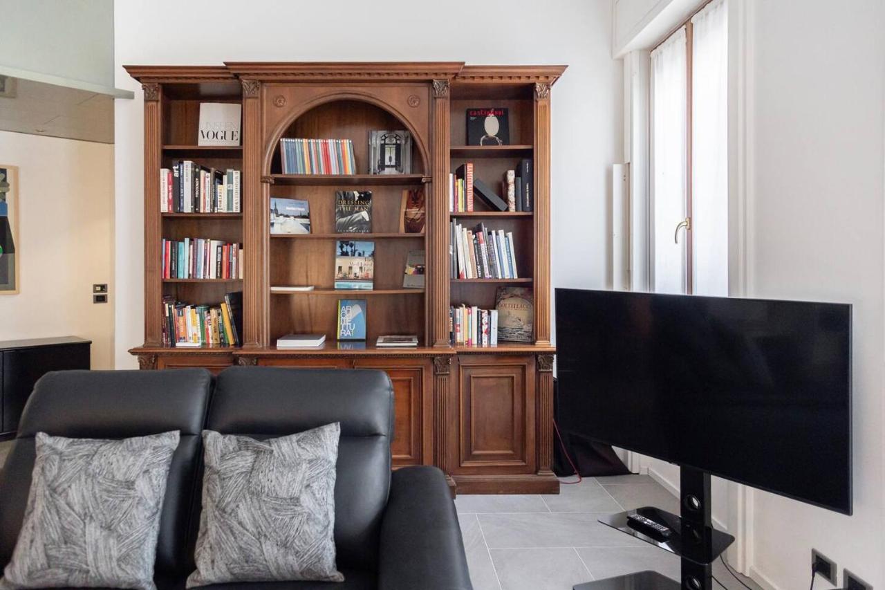 Apartment Close To Duomo Милан Экстерьер фото